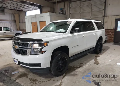 2017 Chevrolet Suburban Lt z USA, uszkodzony, nr VIN 1GNSKHKC4HR122500